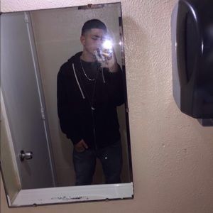 Meet your Posher, Pedro